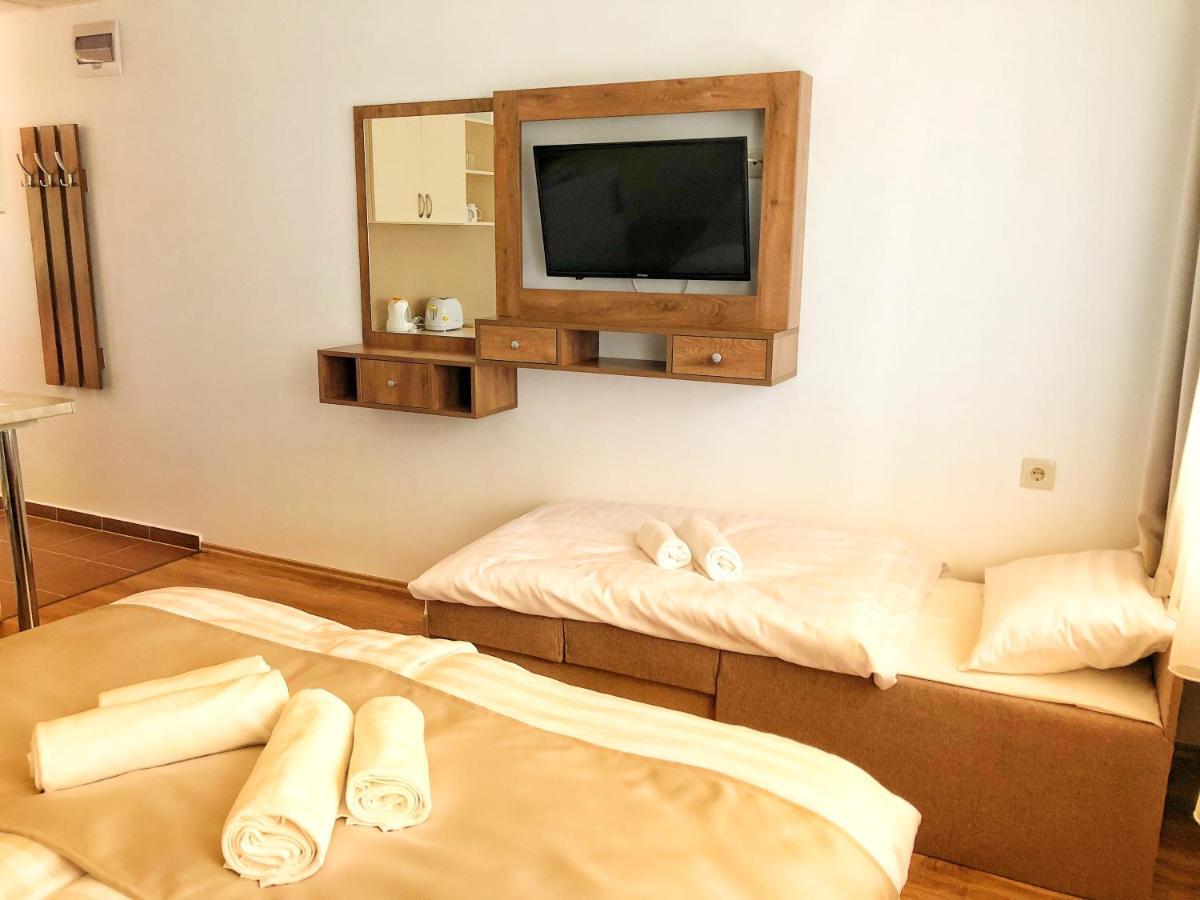 Boró Apartman Tiszafüred Exterior foto